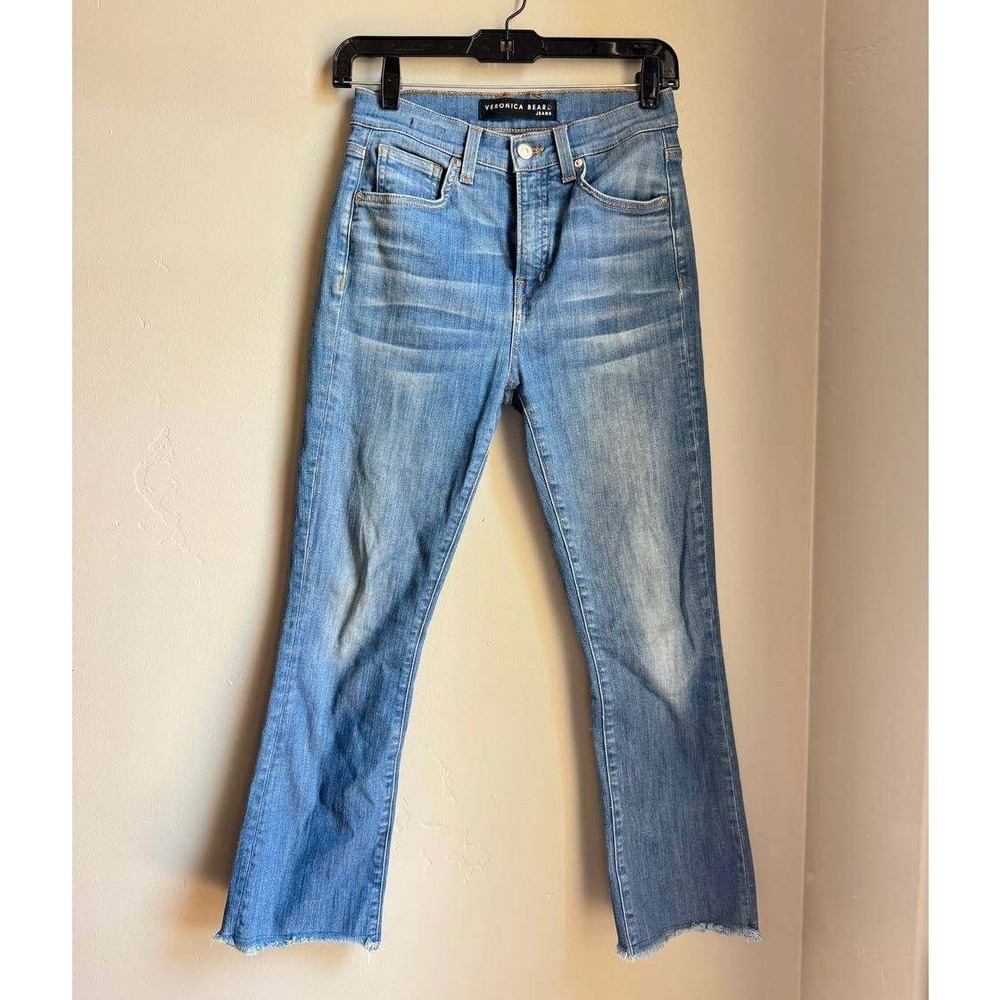 Veronica Beard Carly Kick Flare 26 Light Wash High Rise Frayed Hem Cottagecore - Picture 2 of 7